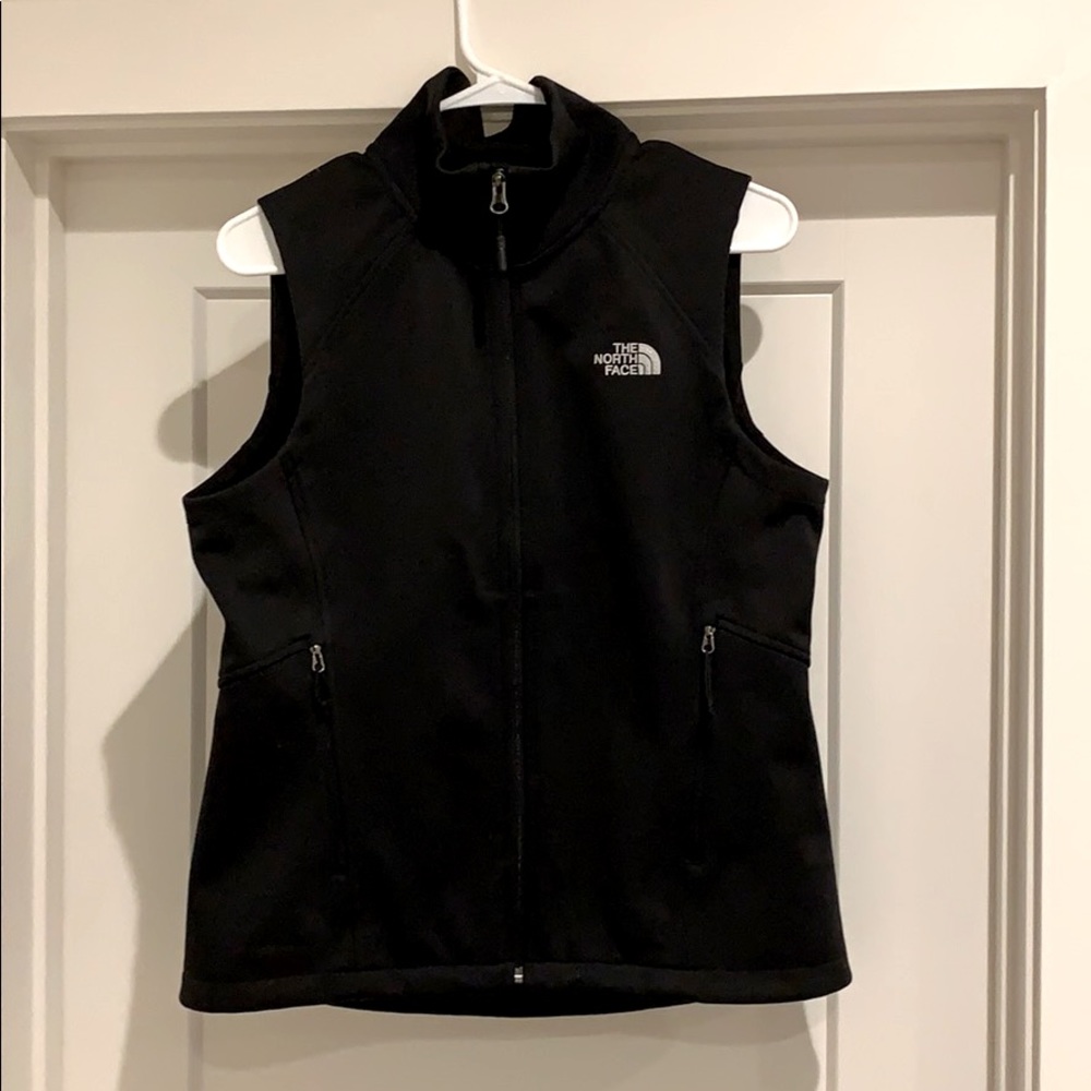 Ladies The North Face vest